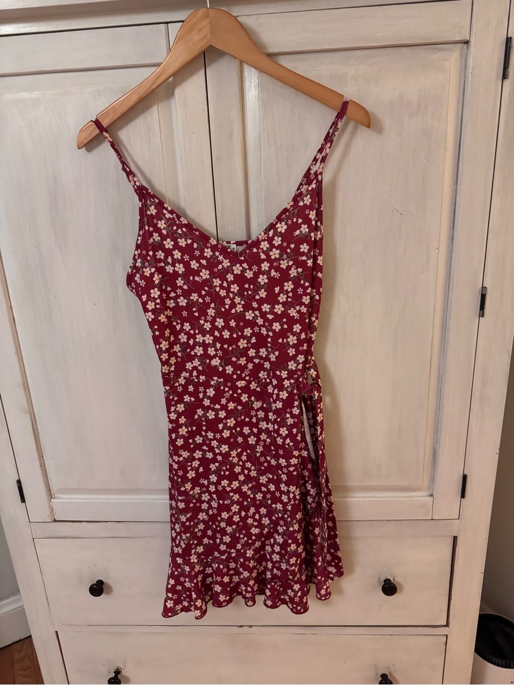 Floral Tie-Wrap Mini Dress in red - perfect little summer dress!